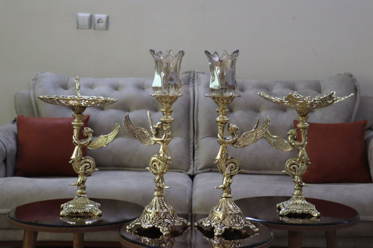شمعدان فرشته سلطنتی طلایی جنس آلومینیوم خالص که آهن ربا نمیگیره ( جفتی )