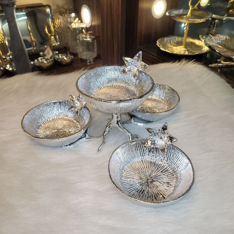اردو خوری 4 پیاله گل نسترن پایه شاخه آبکاری براق ( طلایی و نقره ای )