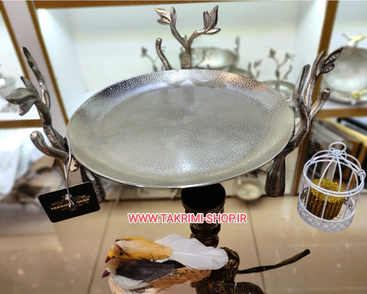 ظرف کاپ کیک یا شیرینی خوری 3 سه پایه گرد گلبرگ آلومینیوم خالص ( طلایی و نقره ای ) ( تکریمی شاپ )