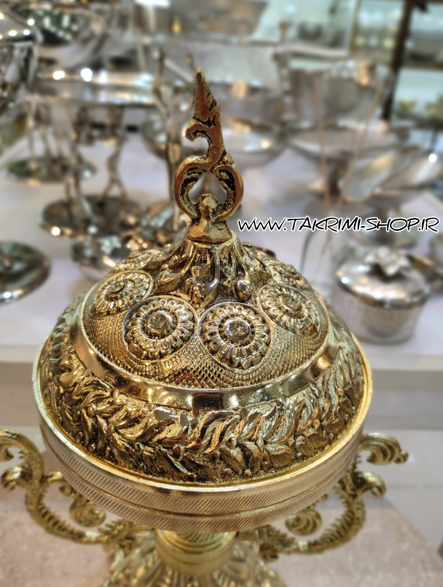 شکلات خوری ( سایز بزرگ ) یا آجیل خوری ( سایز کوچک ) دسته دار دکوری آلومینیومی آلیاژی با پایه بزرگ