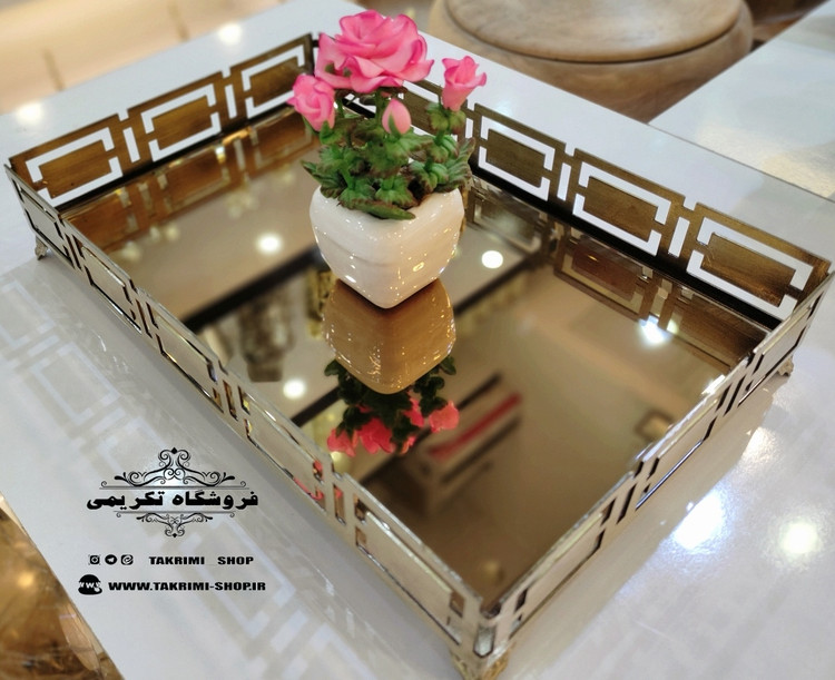 سینی مستطیل فلزی سایز متوسط کف آینه آیینه ای آنتیک ارجینال ( تکریمی شاپ )
