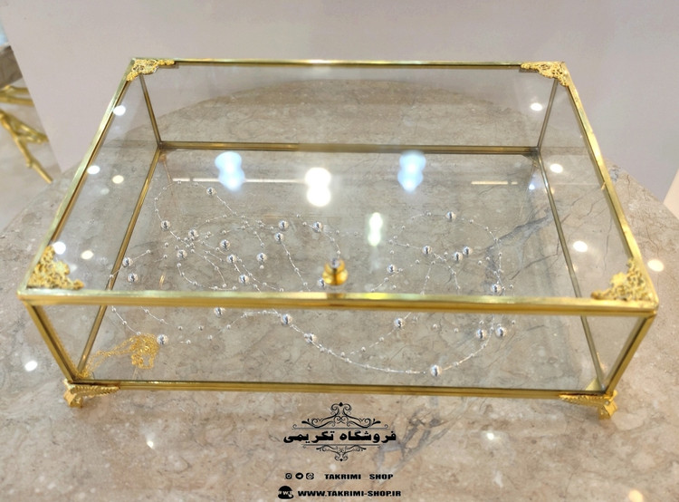 باکس شیشه ای خواستگاری ( متوسط ) خاستگاری شیرینی مینی کاپ کیک باقلوا درب دار مستطیل طلایی جنس شیشه ای و برنجی