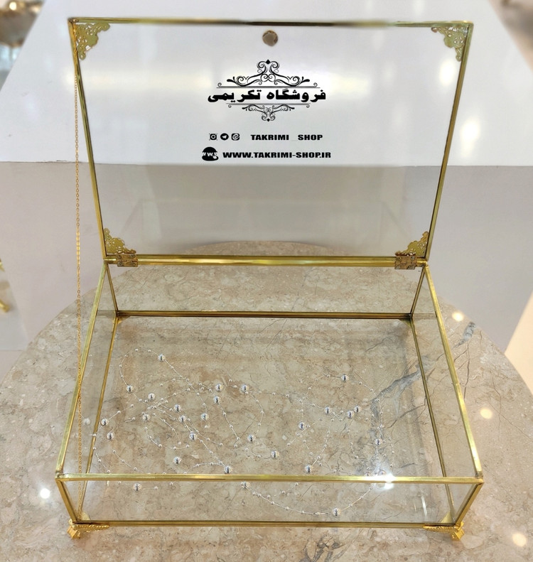 باکس شیشه ای خواستگاری ( متوسط ) خاستگاری شیرینی مینی کاپ کیک باقلوا درب دار مستطیل طلایی جنس شیشه ای و برنجی