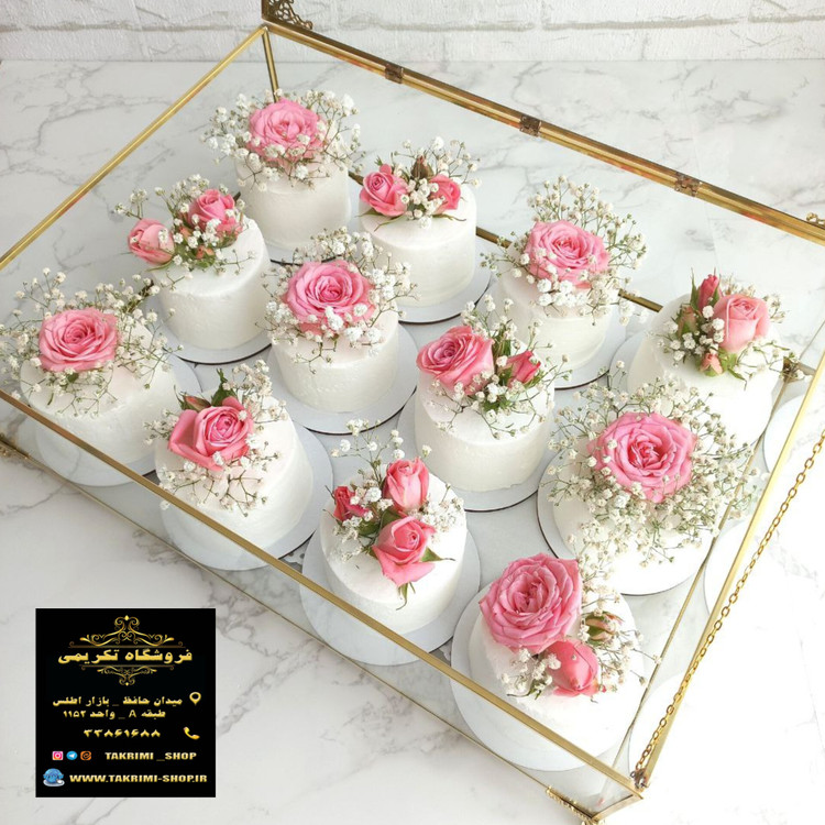 باکس شیشه ای خواستگاری ( متوسط ) خاستگاری شیرینی مینی کاپ کیک باقلوا درب دار مستطیل طلایی جنس شیشه ای و برنجی