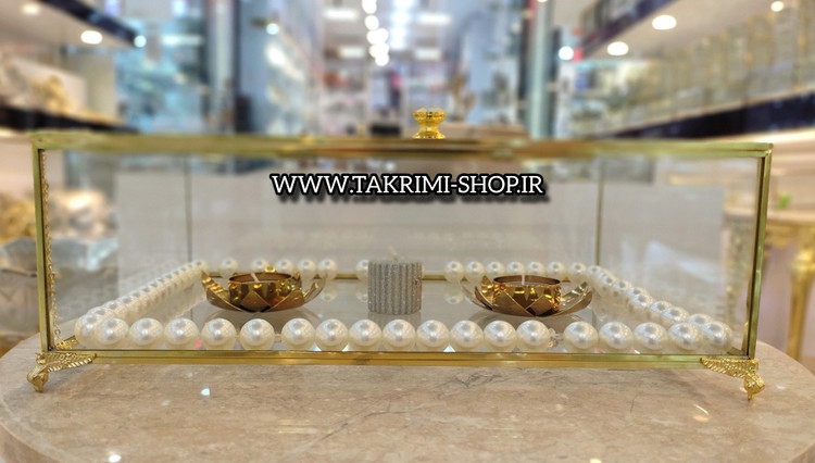 باکس شیشه ای خواستگاری ( بزرگ ) خاستگاری شب یلدایی شب چلگی چله ای شیرینی مینی کاپ کیک باقلوا درب دار مستطیل طلایی جنس شیشه ای و برنج خالص