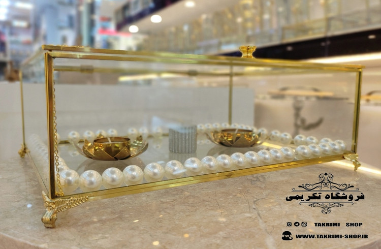 باکس شیشه ای خواستگاری ( بزرگ ) خاستگاری شب یلدایی شب چلگی چله ای شیرینی مینی کاپ کیک باقلوا درب دار مستطیل طلایی جنس شیشه ای و برنج خالص