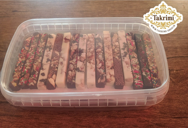 شکلات مغز دار ( 420 گرمی ) کاکائویی مغزدار سیگاری خانگی ( بادام هندی ،بادام ، فندق ، پسته ، گردو ، مغز تخمه )
