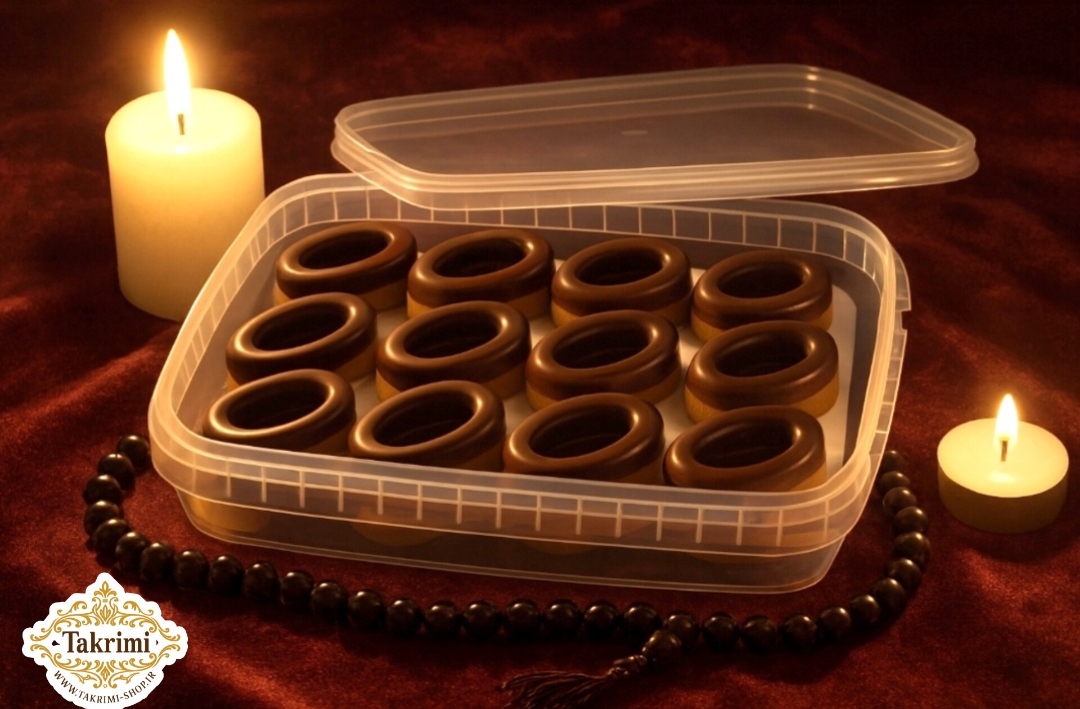 برشتوک شکلاتی ویژه ( 350 گرمی ) خوشمزه مدل بیضی خانگی طبیعی ویژه تکریمی شاپ ( آرد سفید ، آرد نخود ، کره طبیعی یا روغن قنادی ( به انتخاب مشتری) ، شکلات ، پودر قند ، هل ، زنجبیل ، دارچین )