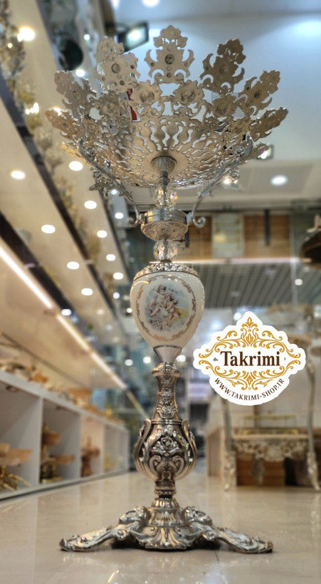 میز بار میوه خوری ایستاده کنار سالنی سلطنتی سایز بزرگ نقره ای ( با ظرف میوه سایز بزرگ ) ( تولیدی تکریمی شاپ )