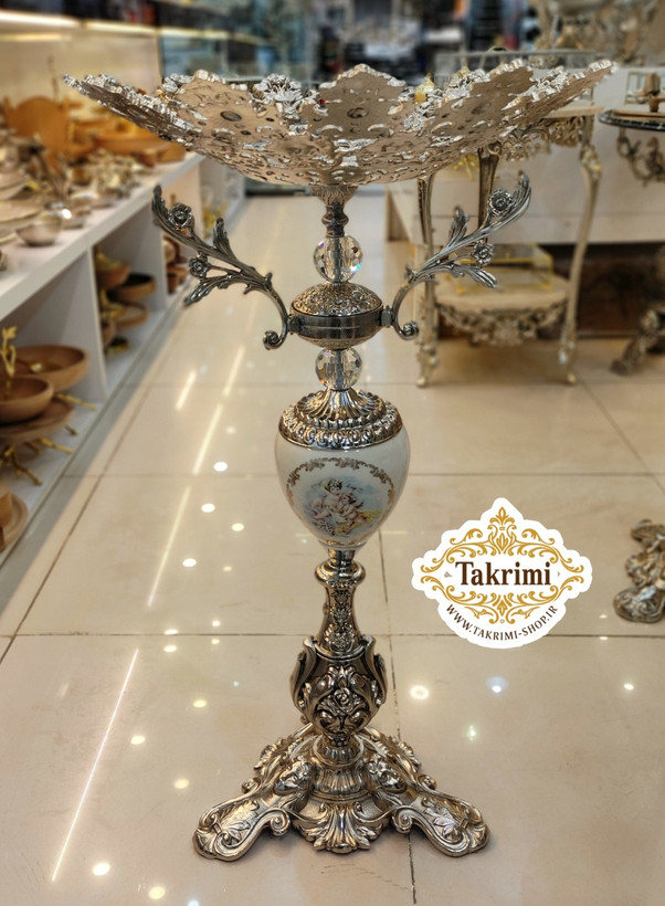 میز بار میوه خوری ایستاده کنار سالنی سلطنتی سایز بزرگ نقره ای ( با ظرف میوه سایز بزرگ ) ( تولیدی تکریمی شاپ )