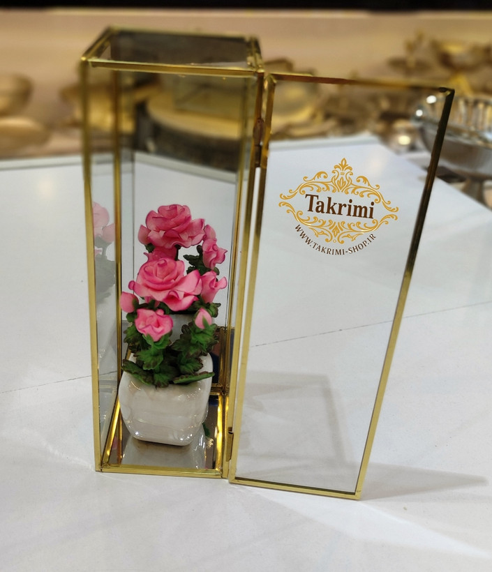 استند باکس جاعطری جا عطری جا ادکلنی جاادکلنی جای ادکلن عطری جای لوازم آرایشی ایستاده شیشه و برنج خالص ( توليدی تکریمی شاپ )