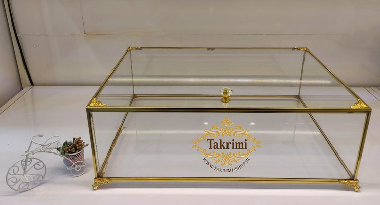 باکس شیشه ای خواستگاری ( خیلی بزرگ ) خاستگاری شب یلدایی شب چلگی چله ای شیرینی مینی کاپ کیک باقلوا درب دار مستطیل طلایی جنس شیشه ای و برنج خالص