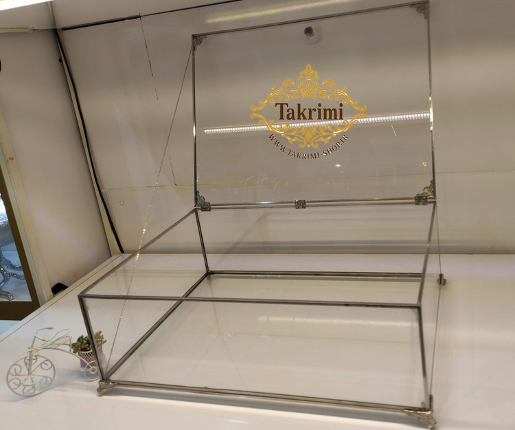 باکس شیشه ای خواستگاری ( خیلی بزرگ ) خاستگاری شب یلدایی شب چلگی چله ای شیرینی مینی کاپ کیک باقلوا درب دار مستطیل نقره ای جنس شیشه ای و استیل خالص