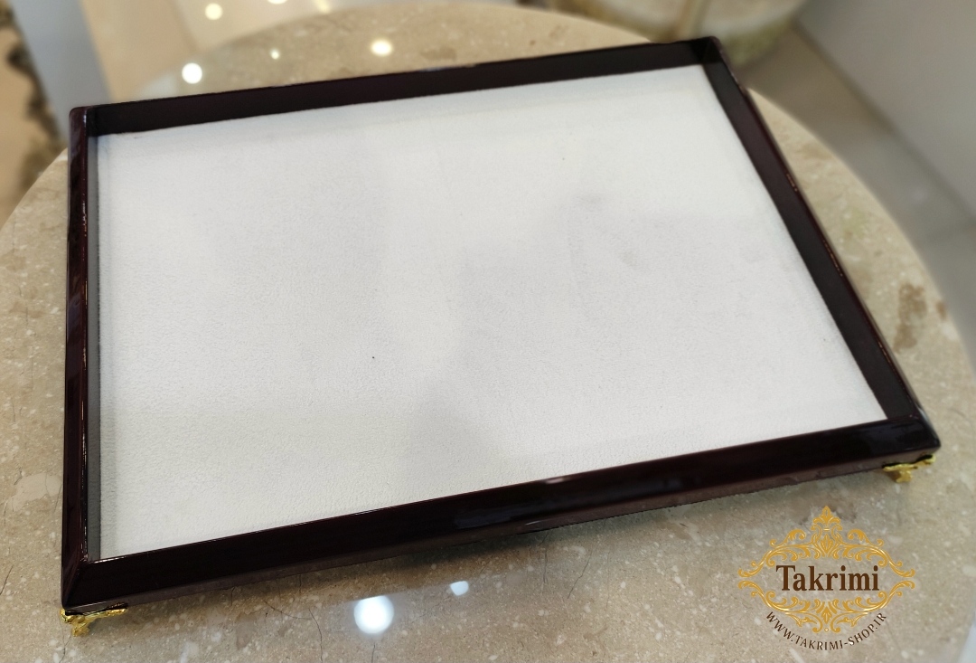 استند لوازم آرایشی یا سینی جواهرات ابعاد 25 * 35 و طلاجات پشت ویترینی زرشکی ( تولیدی تکریمی شاپ )